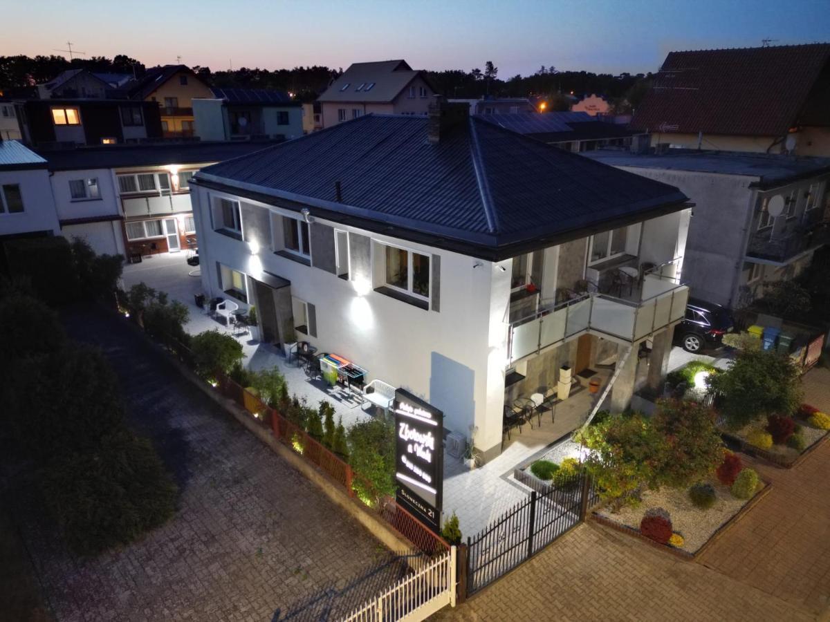 Pokoje Goscinne Zborowski & Wnuki Dzwirzyno Exterior photo